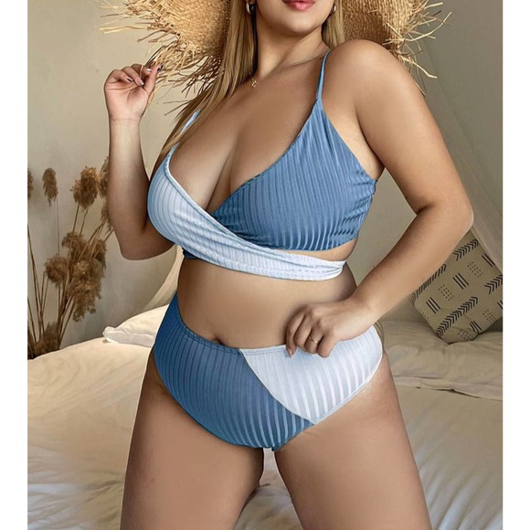 Ladies Plus Size Colorblock Strap Bikini - Picture 10 of 10
